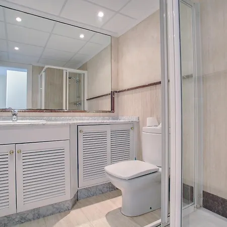 Ferienhaus Beachfront Townhouse Costa Del Sol