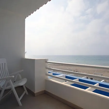 Beachfront Townhouse Costa Del Sol Ferienhaus