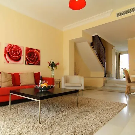 Ferienhaus Beachfront Townhouse Costa Del Sol